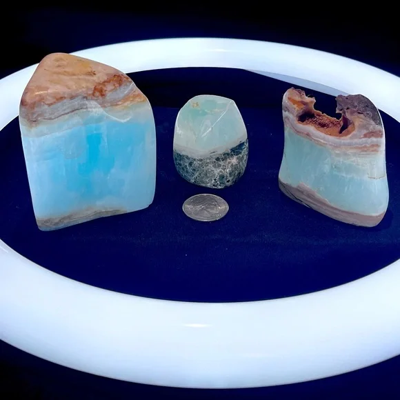 Caribbean calcite table table set - Picture 1 of 7